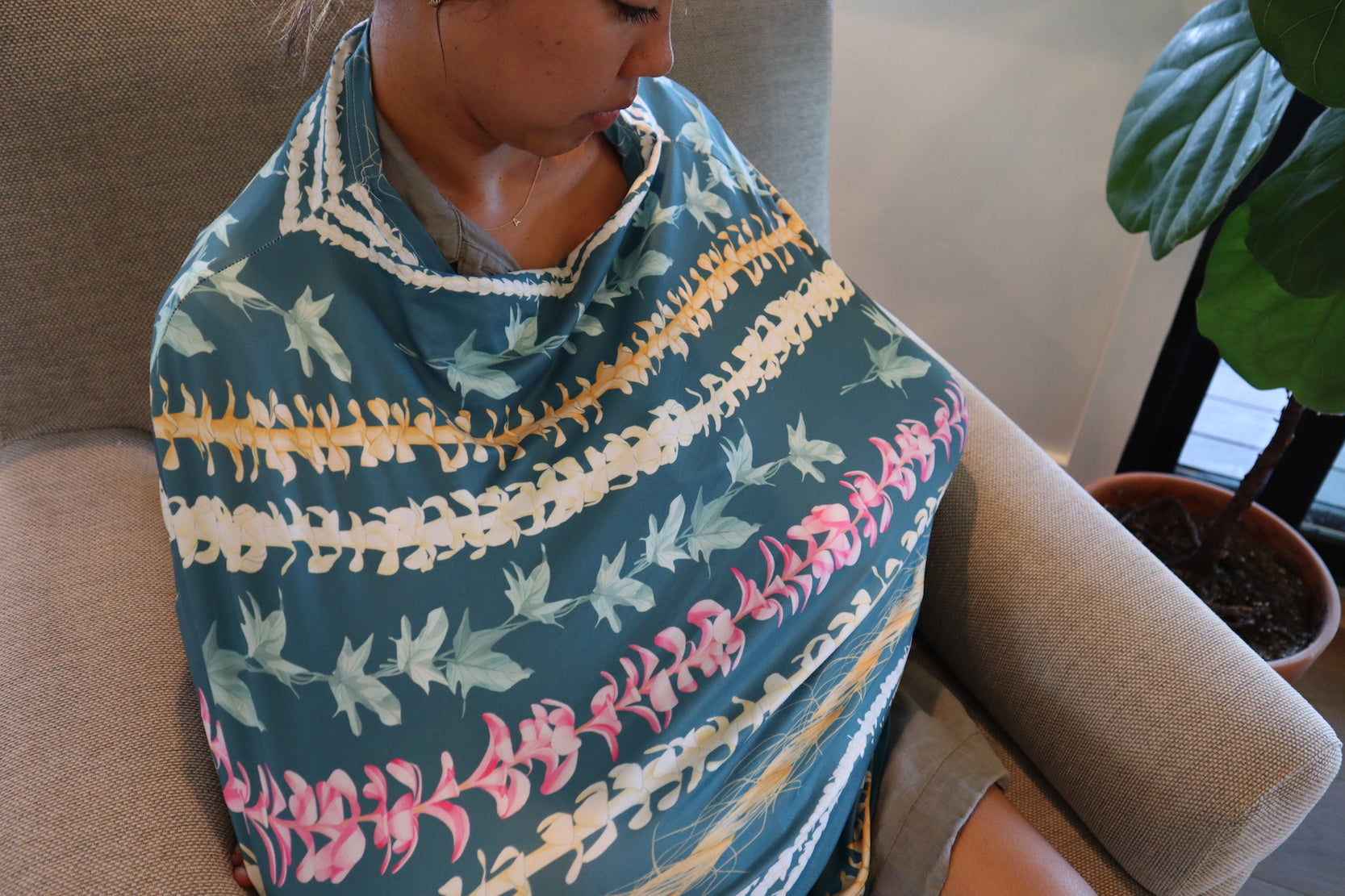 Aloha Mama Multi-Purpose Nursing Cover